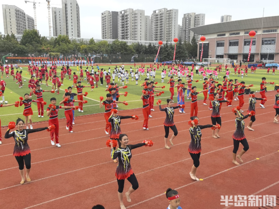 兼具体育特, 由市教育局