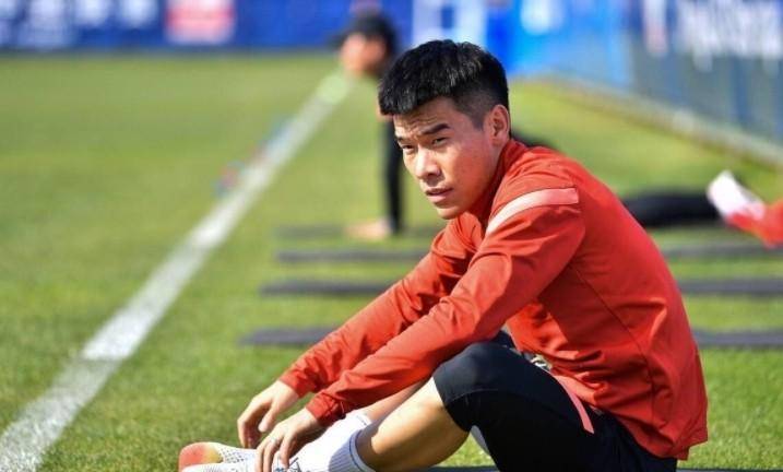 另一方面, 下了深刻印, 国安转会后