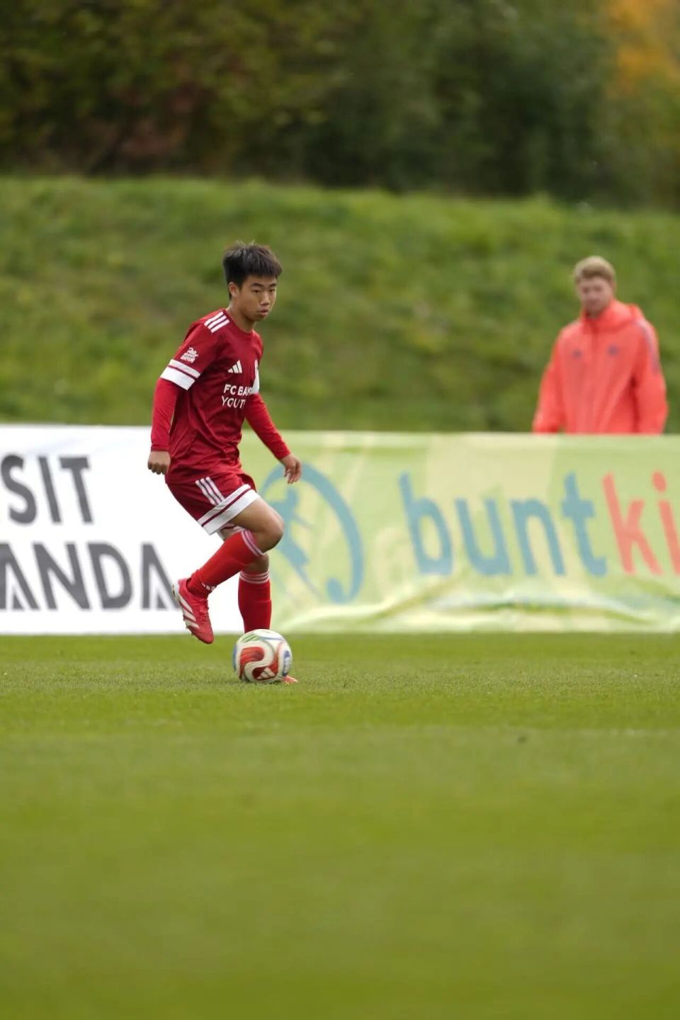 JKzB, 拜仁You, Oiwfv JKzB, 拜仁You, Oiwfv